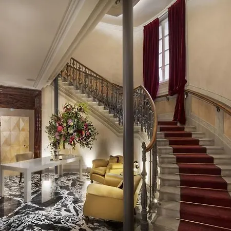 Отель Vista Palazzo Di Комо